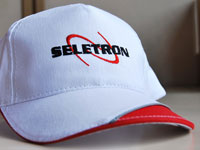 Cappellino ricamato Seletron